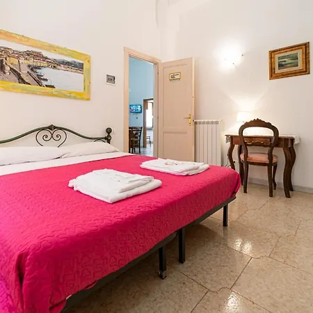 Ray Guest house *